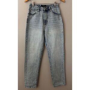 White Fox Jeans Womens M Size 26 Light Wash Acid Wash High Rise Straight Leg 90s